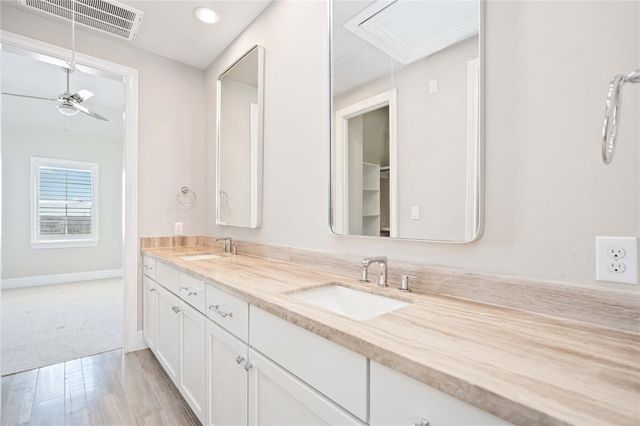 9658 Knight Road, Houston, TX 77045