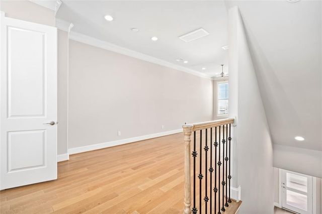 9658 Knight Road, Houston, TX 77045
