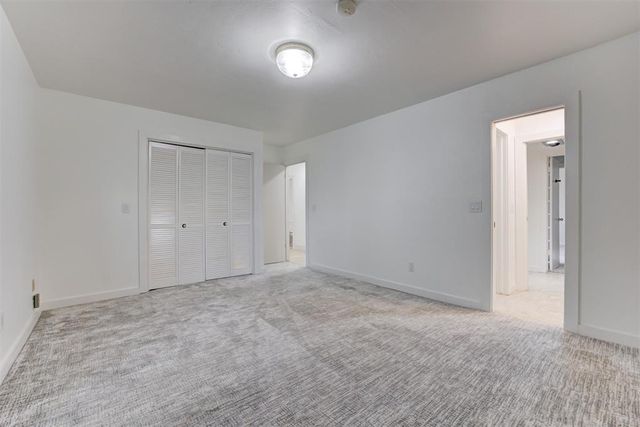 6413 Centennial Court, Nichols Hills, OK 73116