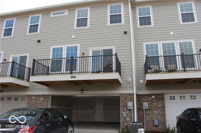 14213 Mcnichols Way, Carmel, IN 46033