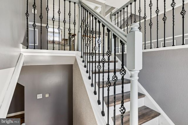 1078 LEXINGTON DR, Woodbury, NJ 08096