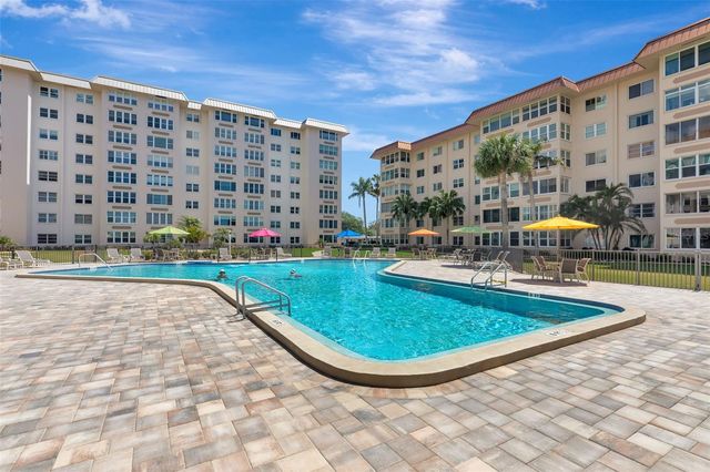 620 EDGEWATER DRIVE 102, Dunedin, FL 34698