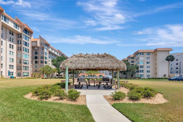 620 EDGEWATER DRIVE 102, Dunedin, FL 34698