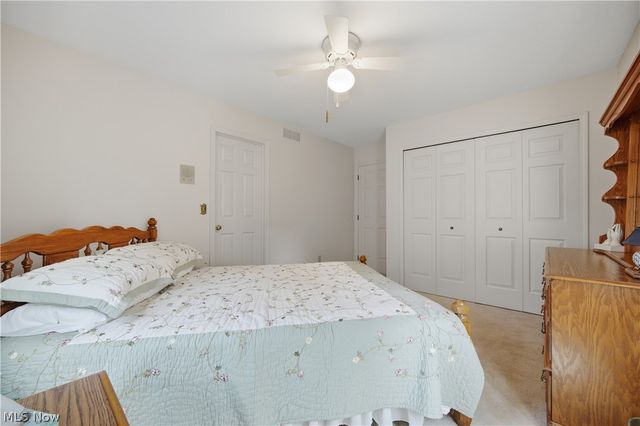 26 Hudson Common Drive, Hudson, OH 44236