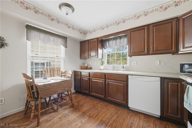 26 Hudson Common Drive, Hudson, OH 44236