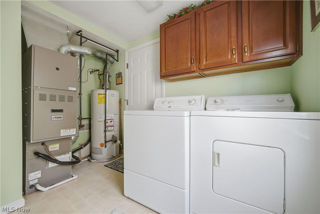26 Hudson Common Drive, Hudson, OH 44236