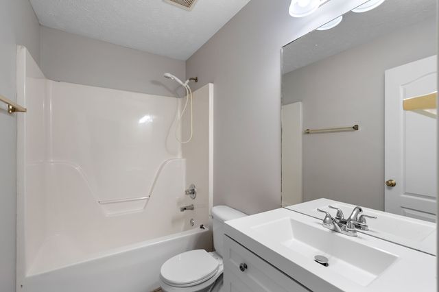 2742 Pepperdine Dr, Murfreesboro, TN 37128