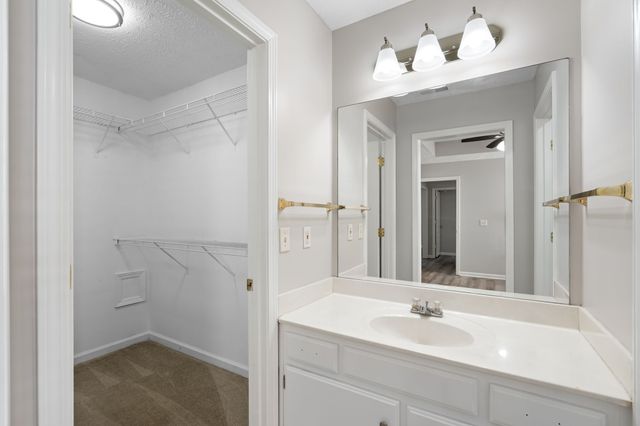 2742 Pepperdine Dr, Murfreesboro, TN 37128