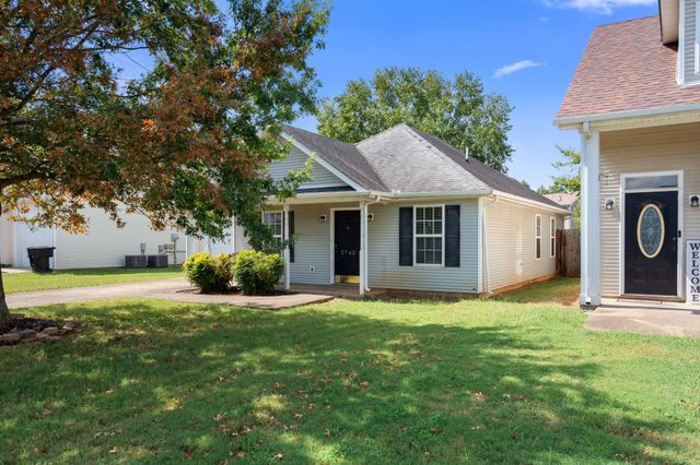 2742 Pepperdine Dr, Murfreesboro, TN 37128