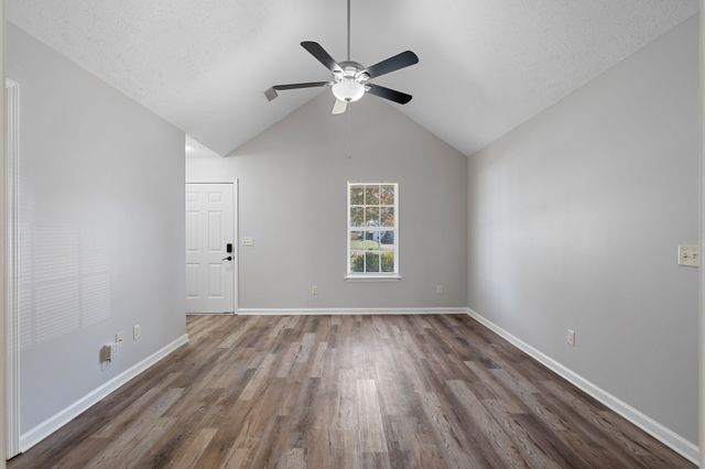 2742 Pepperdine Dr, Murfreesboro, TN 37128