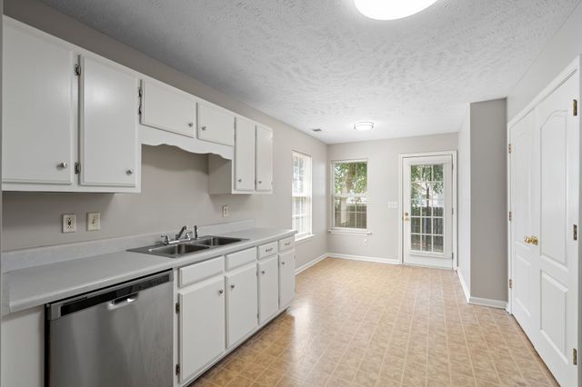 2742 Pepperdine Dr, Murfreesboro, TN 37128