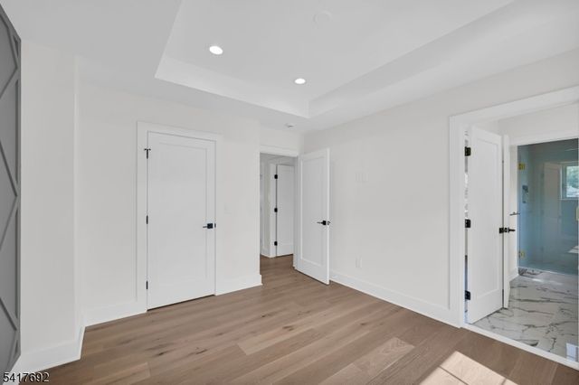 94 E Cedar St, Livingston Twp., NJ 07039