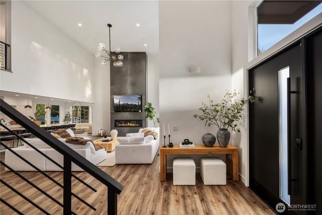 9730 354th Avenue SE, Snoqualmie, WA 98065