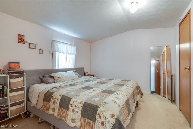 12710 Lisbon Street SE, Paris, OH 44669