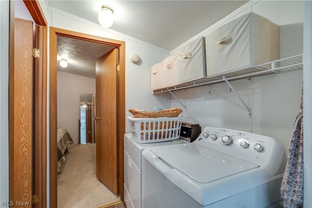 12710 Lisbon Street SE, Paris, OH 44669