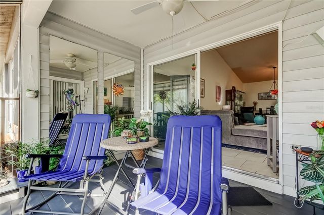 39650 US HIGHWAY 19 N 1112, Tarpon Springs, FL 34689