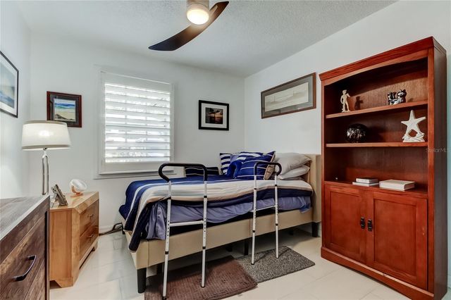 39650 US HIGHWAY 19 N 1112, Tarpon Springs, FL 34689