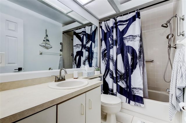 39650 US HIGHWAY 19 N 1112, Tarpon Springs, FL 34689