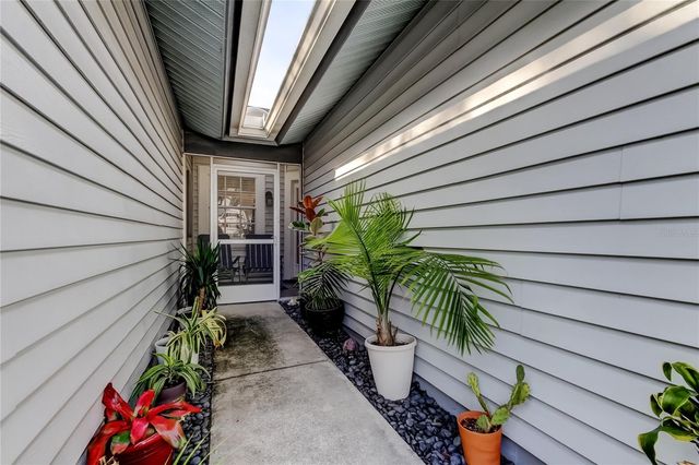 39650 US HIGHWAY 19 N 1112, Tarpon Springs, FL 34689