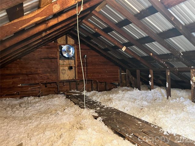 98 Poplar Springs Road, Hiddenite, NC 28625