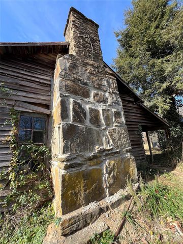 98 Poplar Springs Road, Hiddenite, NC 28625