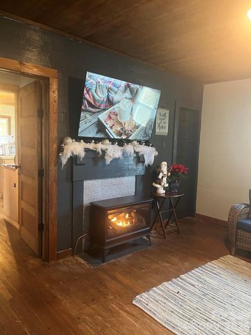 98 Poplar Springs Road, Hiddenite, NC 28625