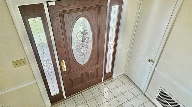 3704 Summer PL, Virginia Beach, VA 23453