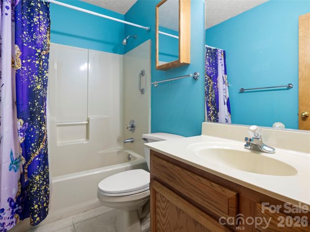 5 Harrison Hill Road, Swannanoa, NC 28778