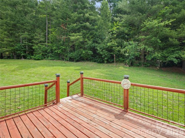 5 Harrison Hill Road, Swannanoa, NC 28778