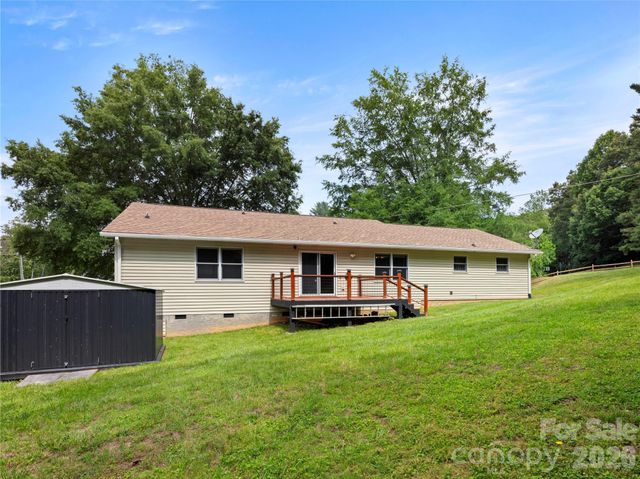 5 Harrison Hill Road, Swannanoa, NC 28778