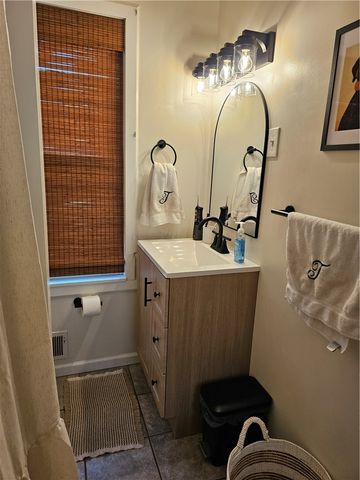 1113 Cleveland Ave, Brackenridge, PA 15014