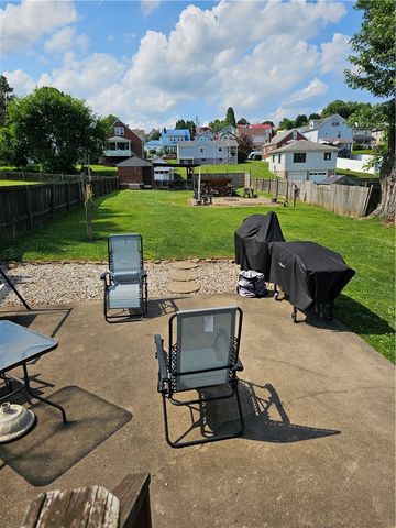 1113 Cleveland Ave, Brackenridge, PA 15014