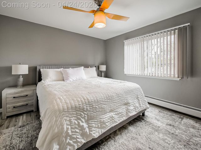 3433 Hillside Drive, Royal Oak, MI 48073