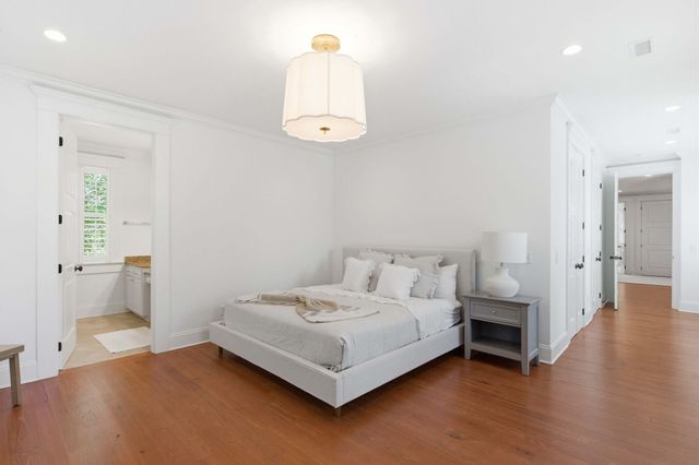 2824 Middle Street, Sullivans Island, SC 29482