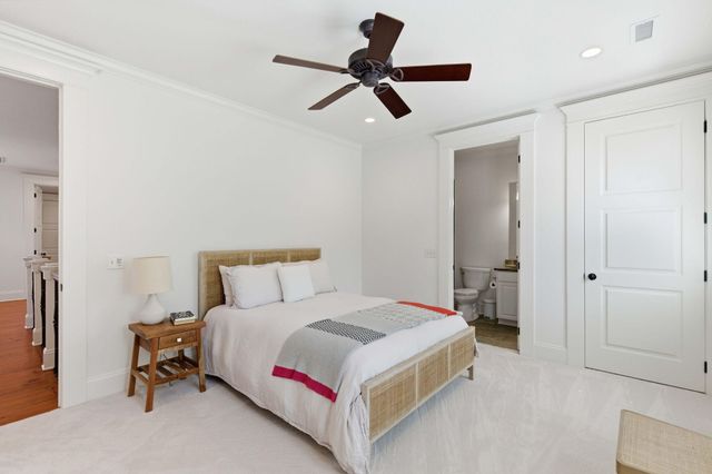 2824 Middle Street, Sullivans Island, SC 29482