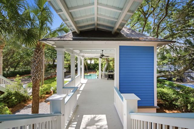 2824 Middle Street, Sullivans Island, SC 29482