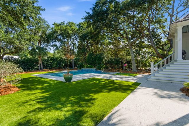 2824 Middle Street, Sullivans Island, SC 29482
