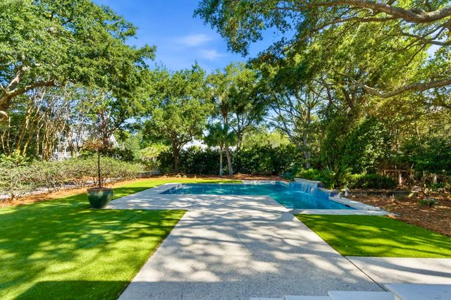 2824 Middle Street, Sullivans Island, SC 29482