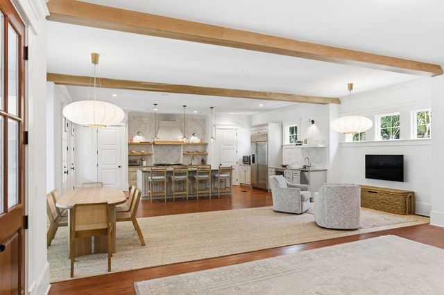 2824 Middle Street, Sullivans Island, SC 29482