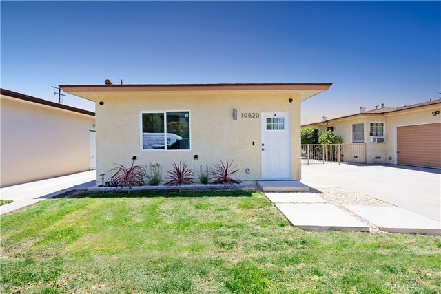 10520 Myrtle Street A, Downey, CA 90241