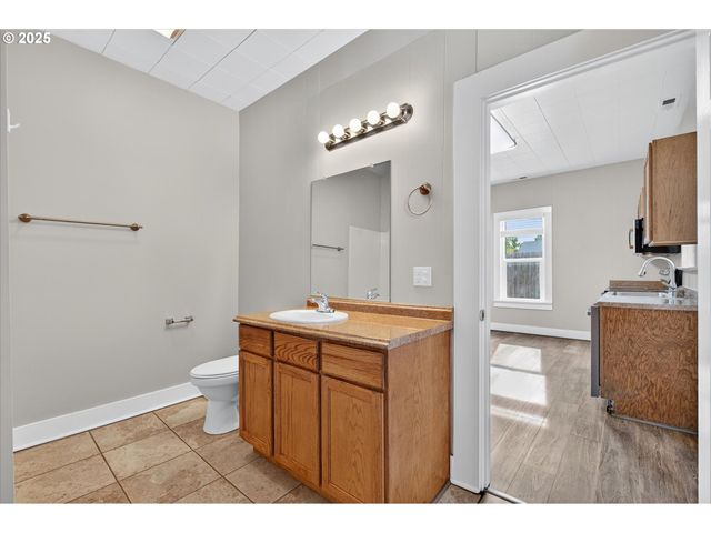 2645 9TH St, Baker City, OR 97814