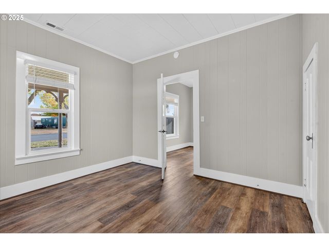 2645 9TH St, Baker City, OR 97814