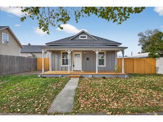2645 9TH St, Baker City, OR 97814