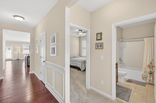 4056 Cannonsgate Ln, Murfreesboro, TN 37128