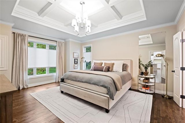 16336 Nieman Road, Overland Park, KS 66221