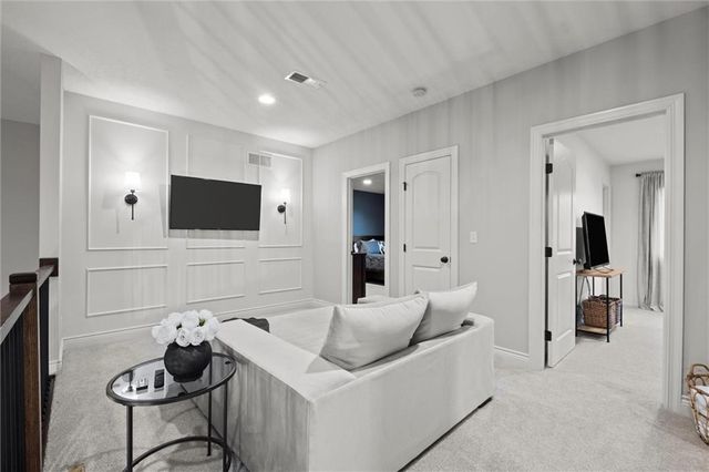 16336 Nieman Road, Overland Park, KS 66221