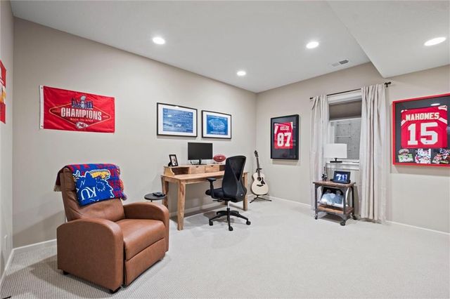 16336 Nieman Road, Overland Park, KS 66221