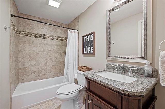 16336 Nieman Road, Overland Park, KS 66221