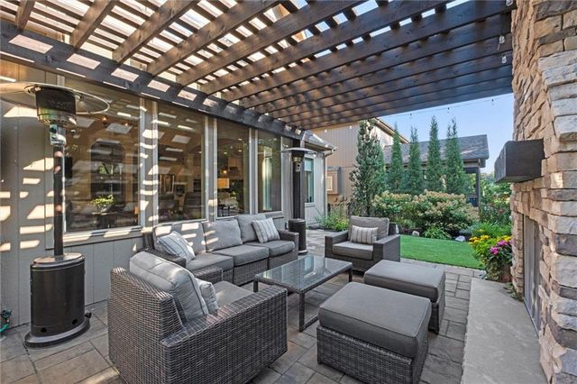 16336 Nieman Road, Overland Park, KS 66221