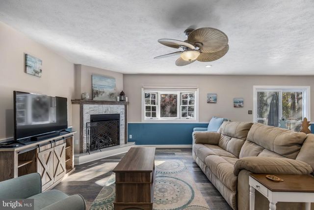 201 WASHINGTON ST, Locust Grove, VA 22508